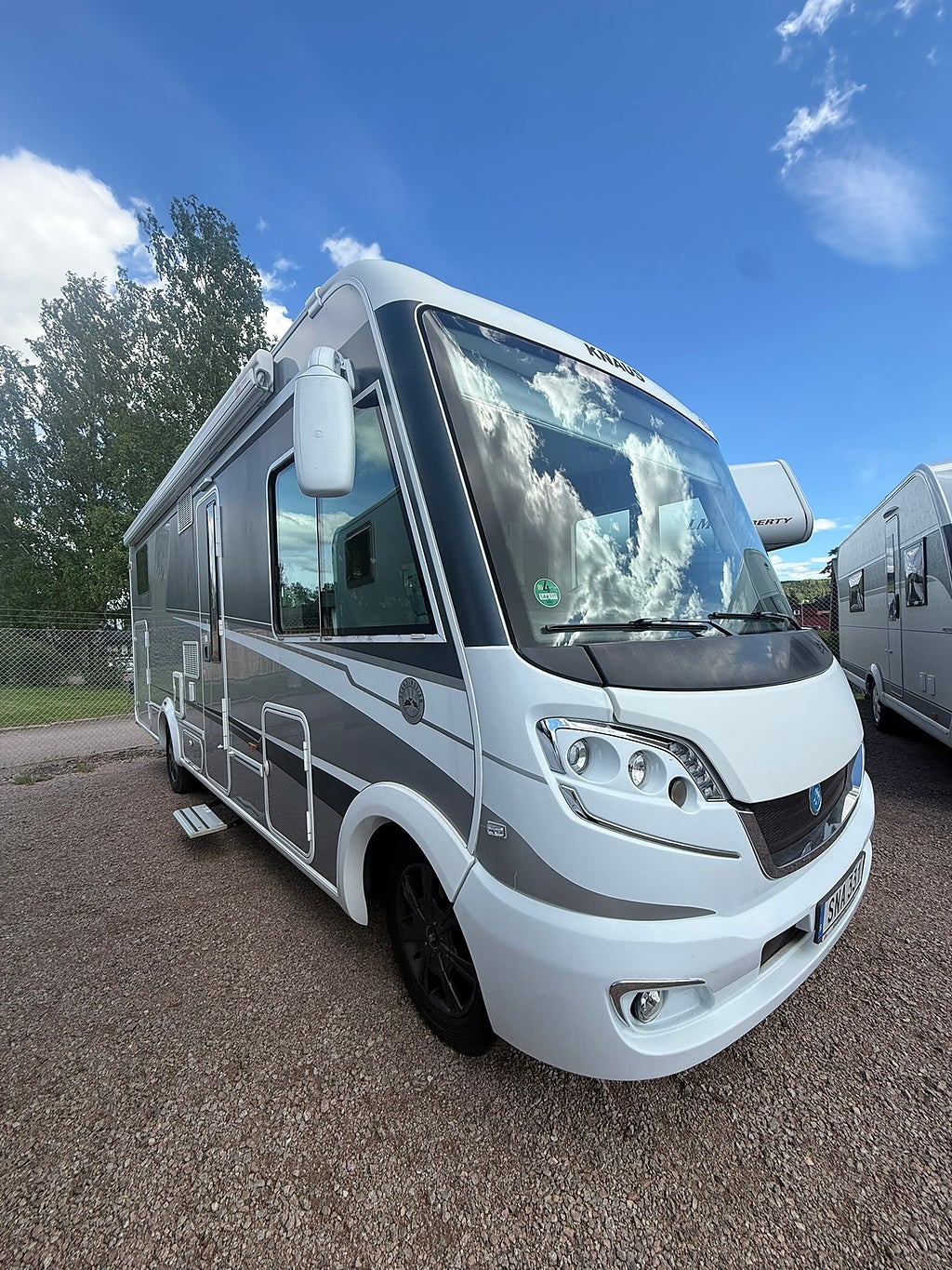 Knaus SKY I Plus 700 LEG