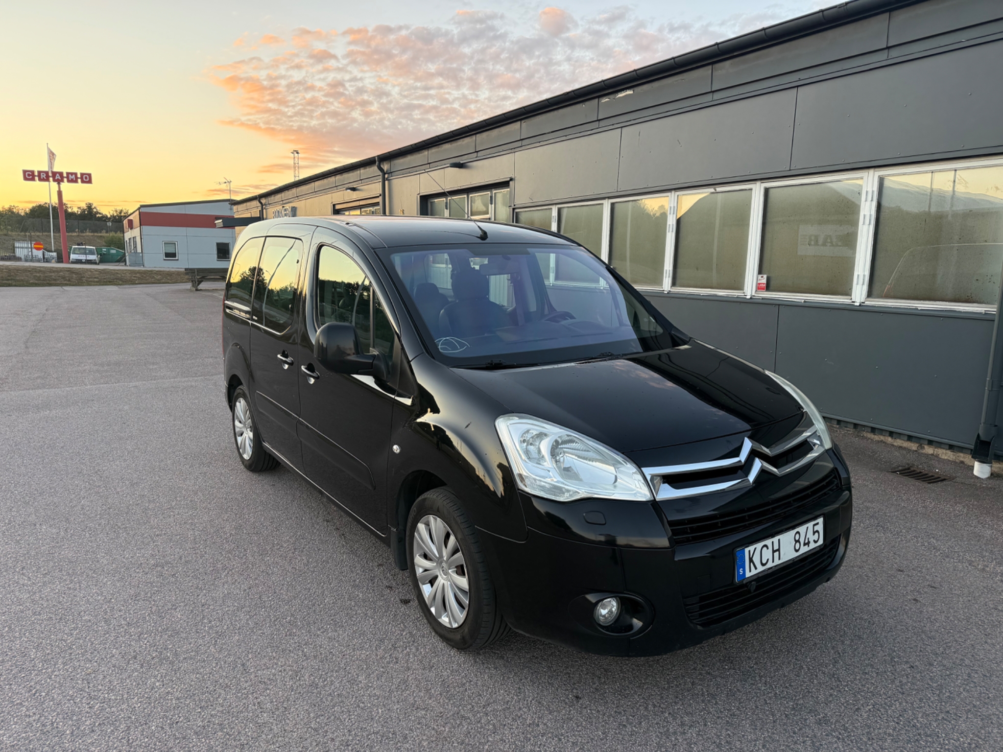 Citroen Berlingo Kombi 1.6i Euro 4 2011, bild 6/49