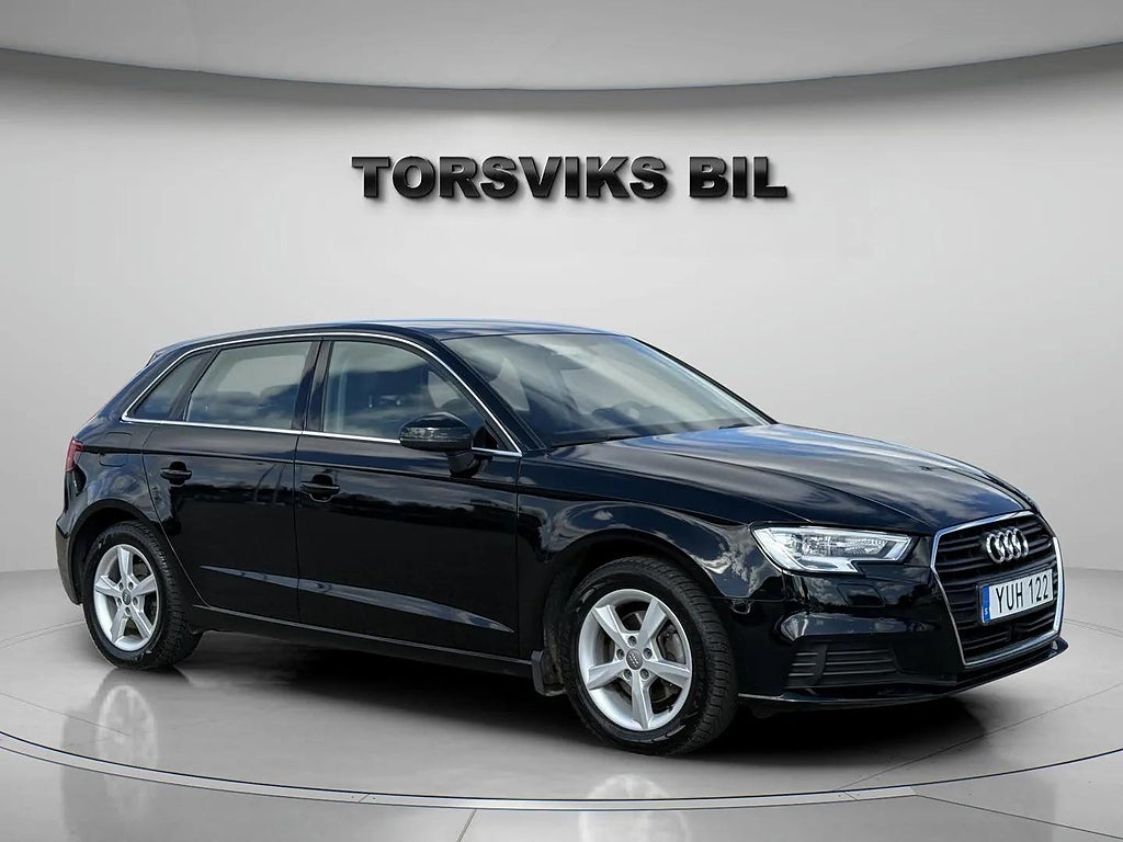 Audi A3 Sportback 35 TFSI S Tronic Proline 4800 mil 2 Ägare - miniatyr 7