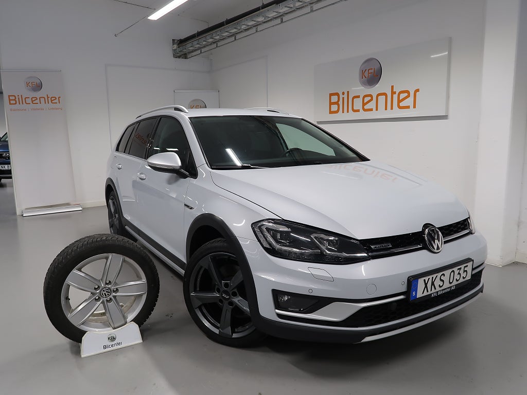Volkswagen Golf Alltrack 1.8 TSI 4M Alltrack V-Däck ingår Drag-Massage-CarPlay-A