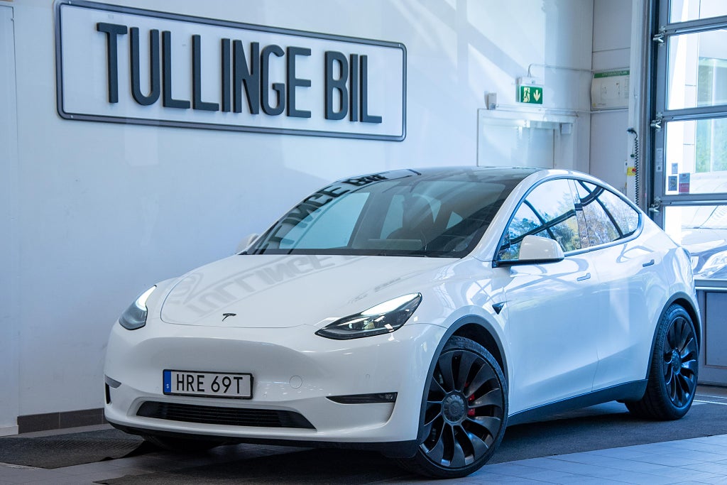 Tesla Model Y Performance AWD 534HK Autopilot Pano Läder Drag  21"