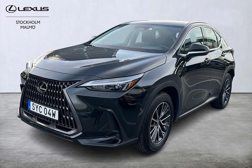 Lexus NX350H Comfort 242hk Drag P-värm B-kamera Mocka/tyg...