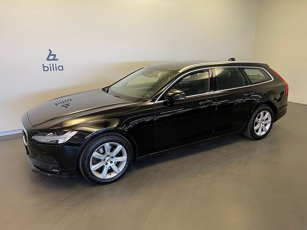 Volvo V90 D4 Business Advanced / Dragkrok /
