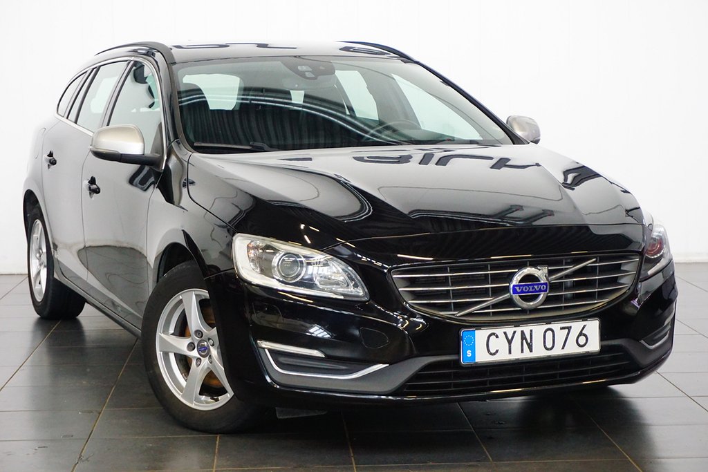 Volvo V60 D3 Momentum Drag PDC Bak Navi Elstol