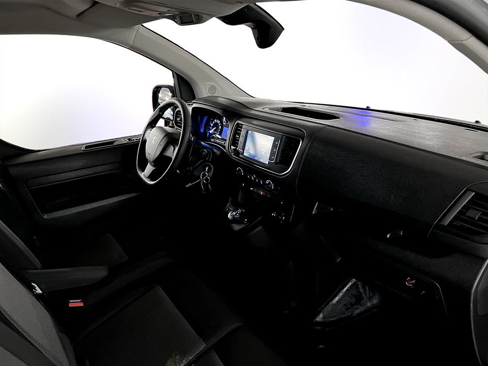 Bild på Peugeot Expert PRO 2.0 BHDi 145hk Aut L3 DRAG P-SENSORER
