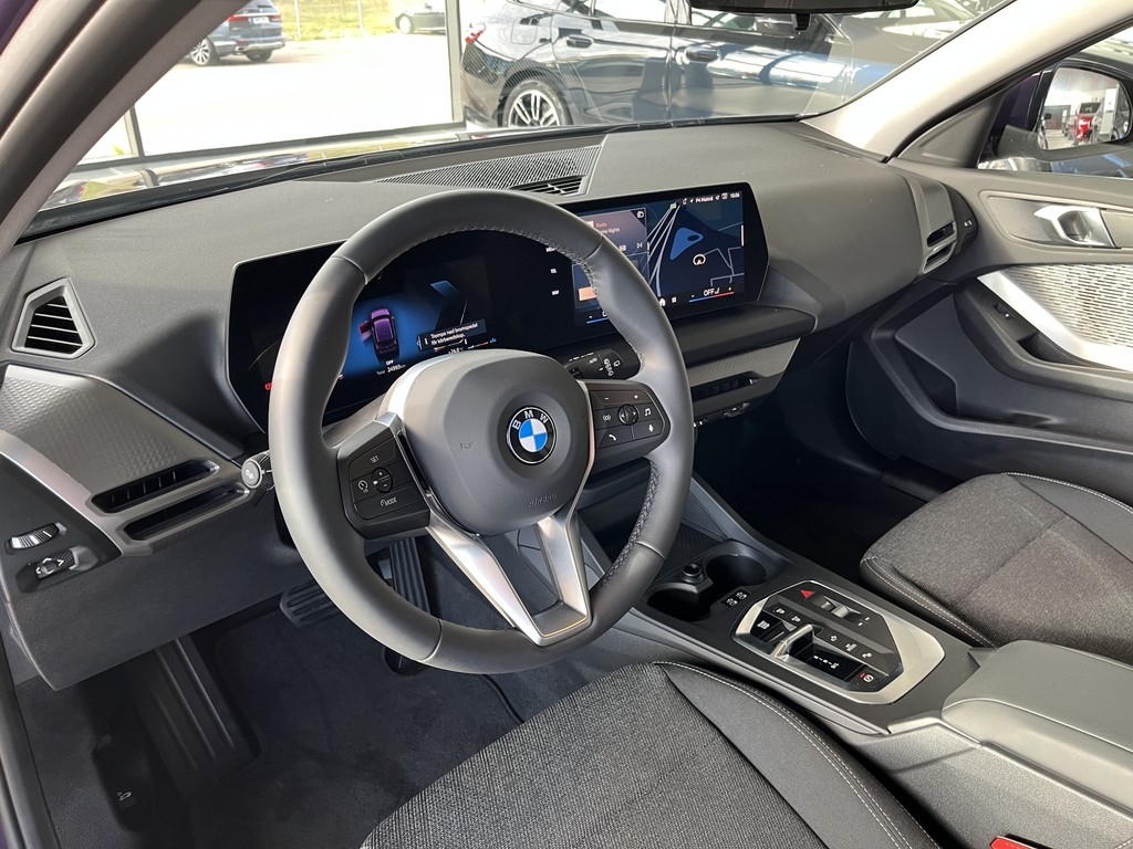 BMW 120 M Sport Design 2026, bild 6/10