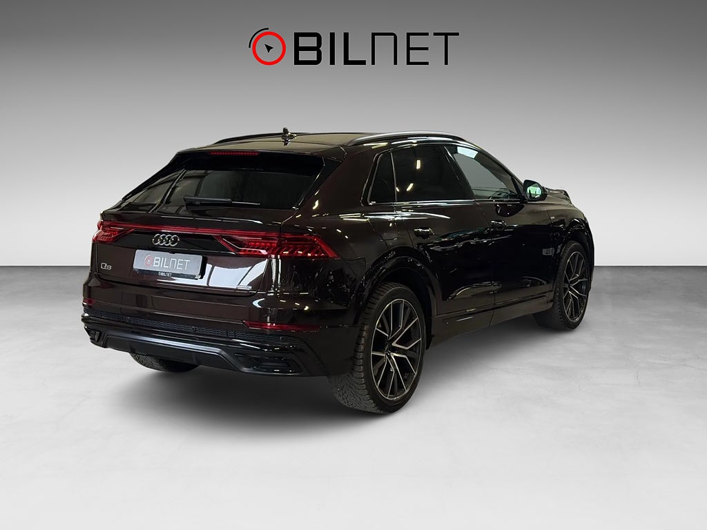 Audi Q8 50 TDI Q *3,99%* 22" B&O HD-Matrix S-Line Drag Sv-Såld