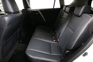 SUV Toyota RAV4 20 av 23
