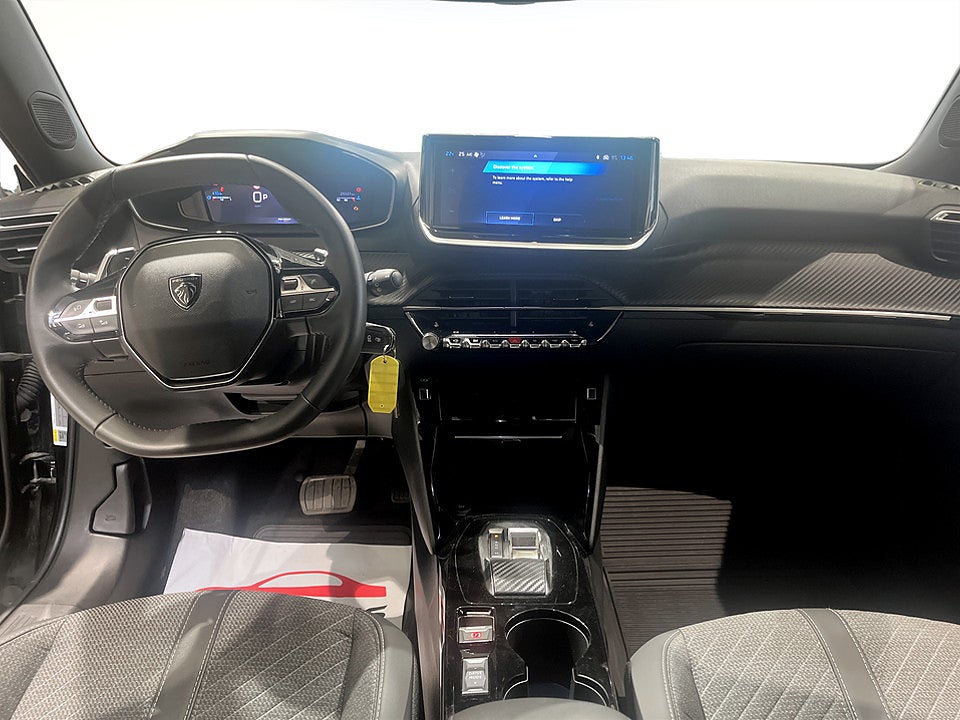 Bild på Peugeot 2008 Allure 1.2 PT 130hk Aut B-KAMERA CARPLAY