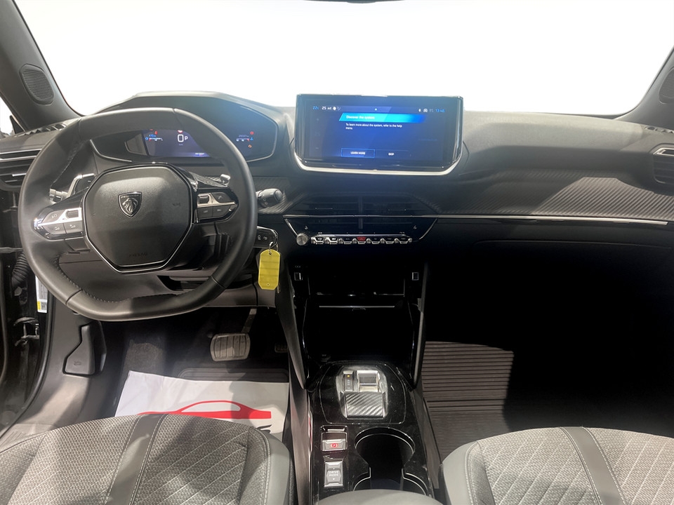 Peugeot 2008 Allure 1.2 PT 130hk Aut 2025, photo 5/38