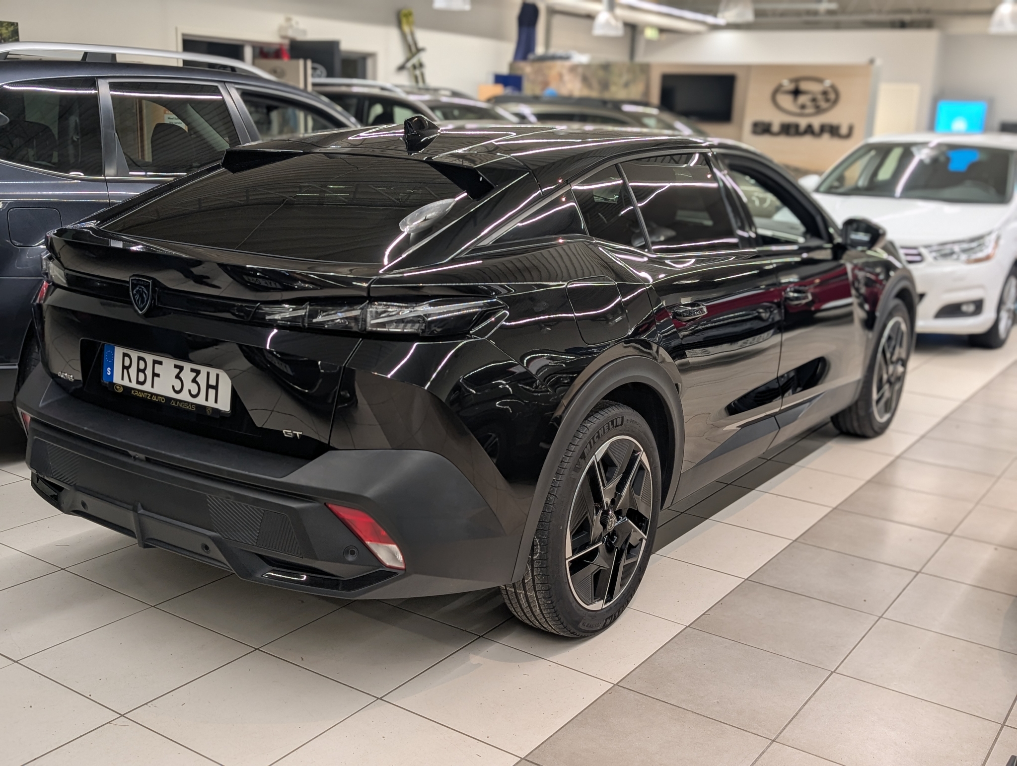 Peugeot 408