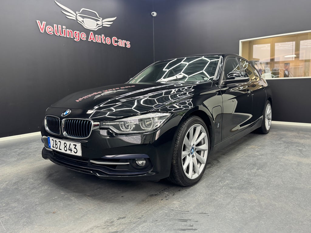BMW 330e Sedan Steptronic Sport line 
