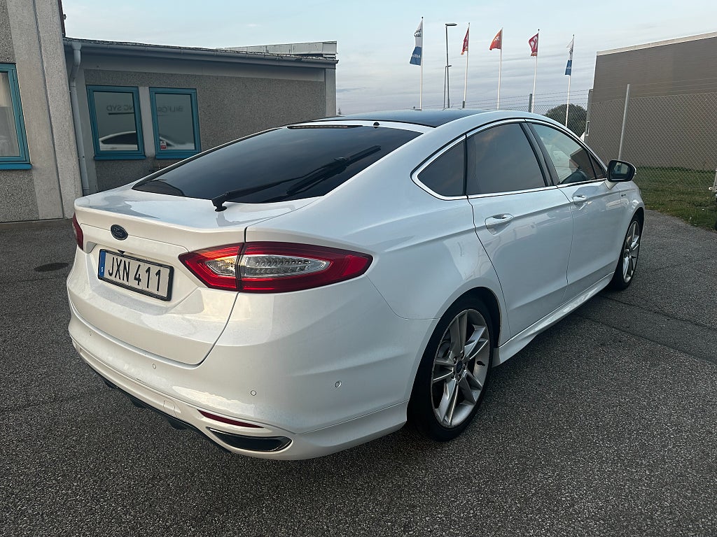 Ford Mondeo 2.0 EcoBoost 240 HK Titanium