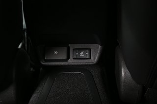 Halvkombi Nissan Leaf 14 av 23