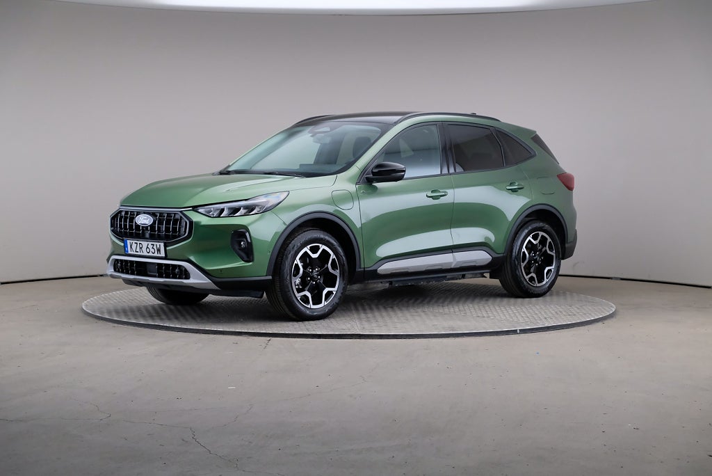 Ford Kuga Ford Kuga Active X 2.5 PHEV 243hk NAVi Alcantara Drag L