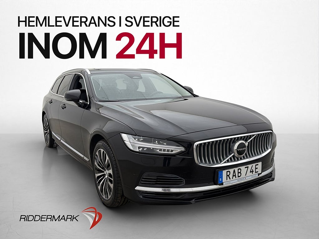 Volvo V90 Recharge T6 AWD Core Bright Drag BLIS Cockpit