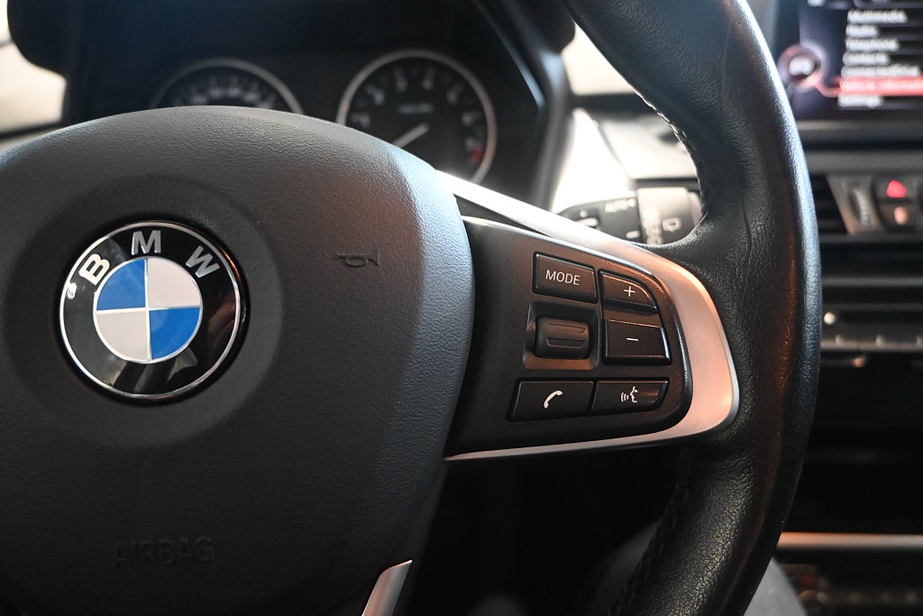 BMW 218i 2016 - miniatyr 18