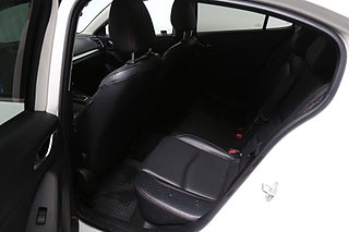 Halvkombi Mazda 3 29 av 30