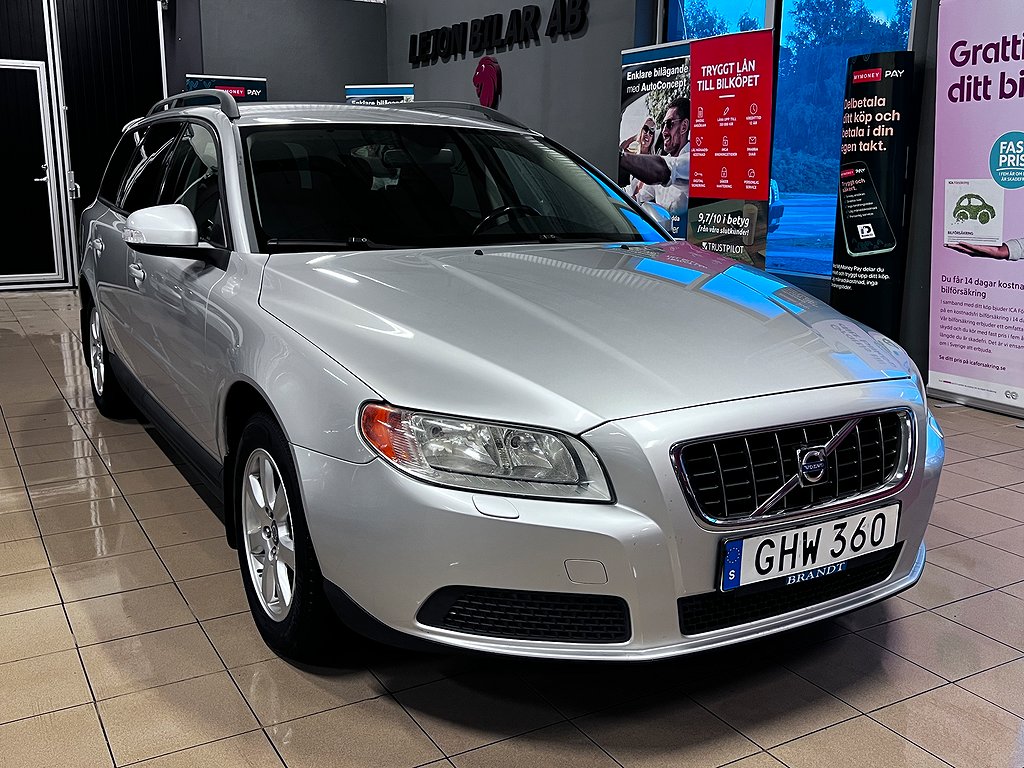 Volvo V70 2.4D Geartronic 163hk / Dragkrok / 2-Ägare