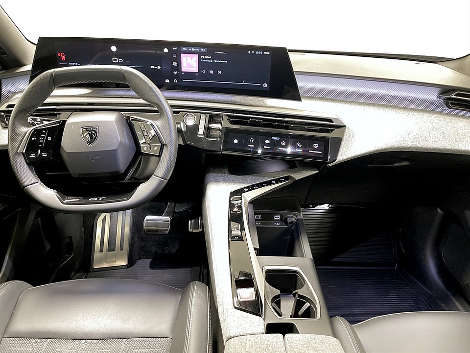 Bild på Peugeot 5008 GT Hybrid 145hk Aut KAMPANJ BRÄNSLE INGÅR