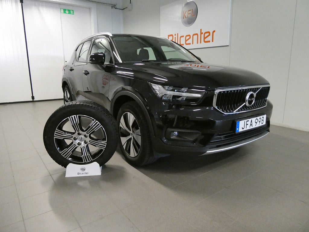 Volvo XC40 B4 Aut-Panorama-VOC-Värmare-Navi-Kamera-BLIS-SoV
