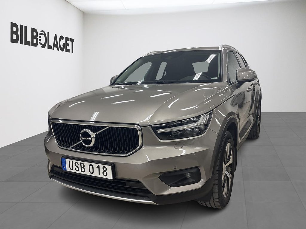 Volvo XC40 T2 FWD Momentum Advanced