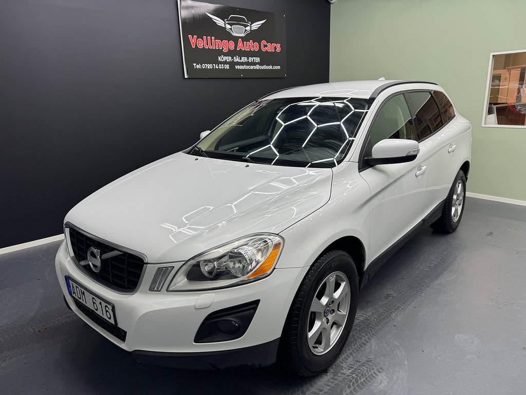 Volvo XC60 D5 AWD Geartronic Kinetic Euro5  AUTOMATIC | DRAG