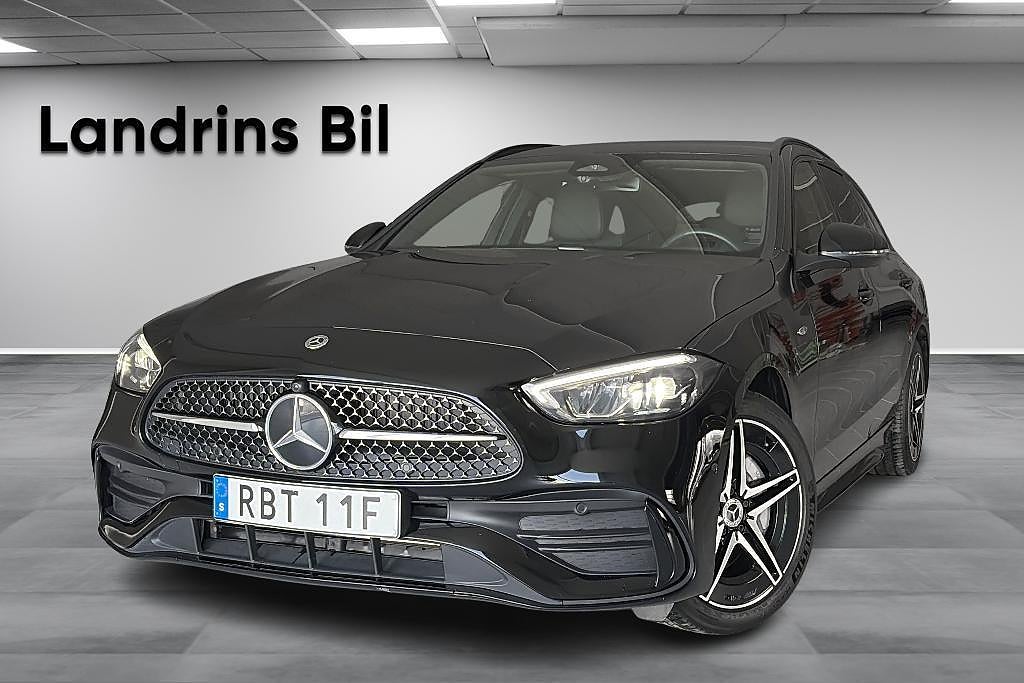 Mercedes-Benz C 300 T d e 4MATIC,AMG Line,Dragkrok,Nightpackage,MOMS
