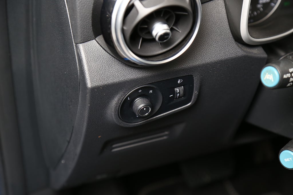 MG ZS EV 143hk Luxury Navi Panorama Skinn CarPlay Motorv 2021