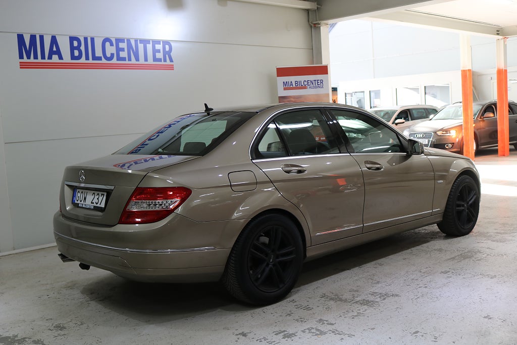 Mercedes-Benz C 2011 - miniatyr 6