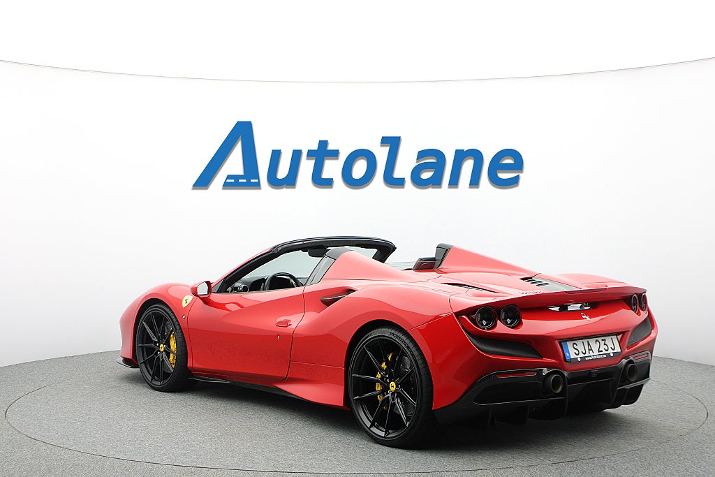 Ferrari F8 Tributo Spider, SV-Såld, Karbon, Fri service, Förlängd garant
