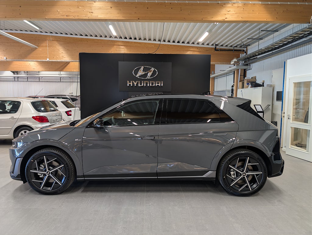 Hyundai IONIQ 5 84 kWh AWD N-Line 325hk