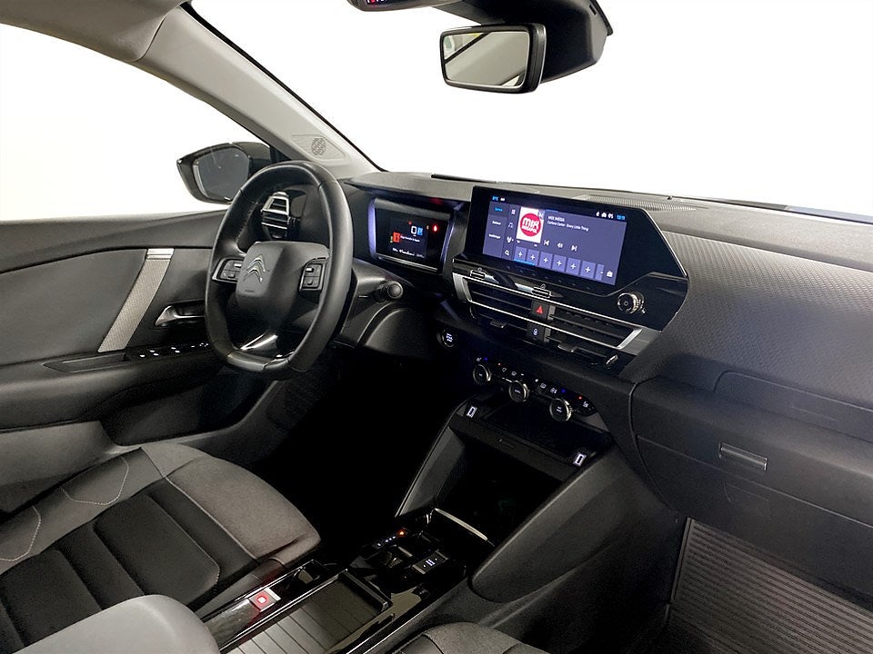 Bild på Citroën C4 Shine 1.2 PT 130hk Aut - 360-KAMERA, RATTVÄRME