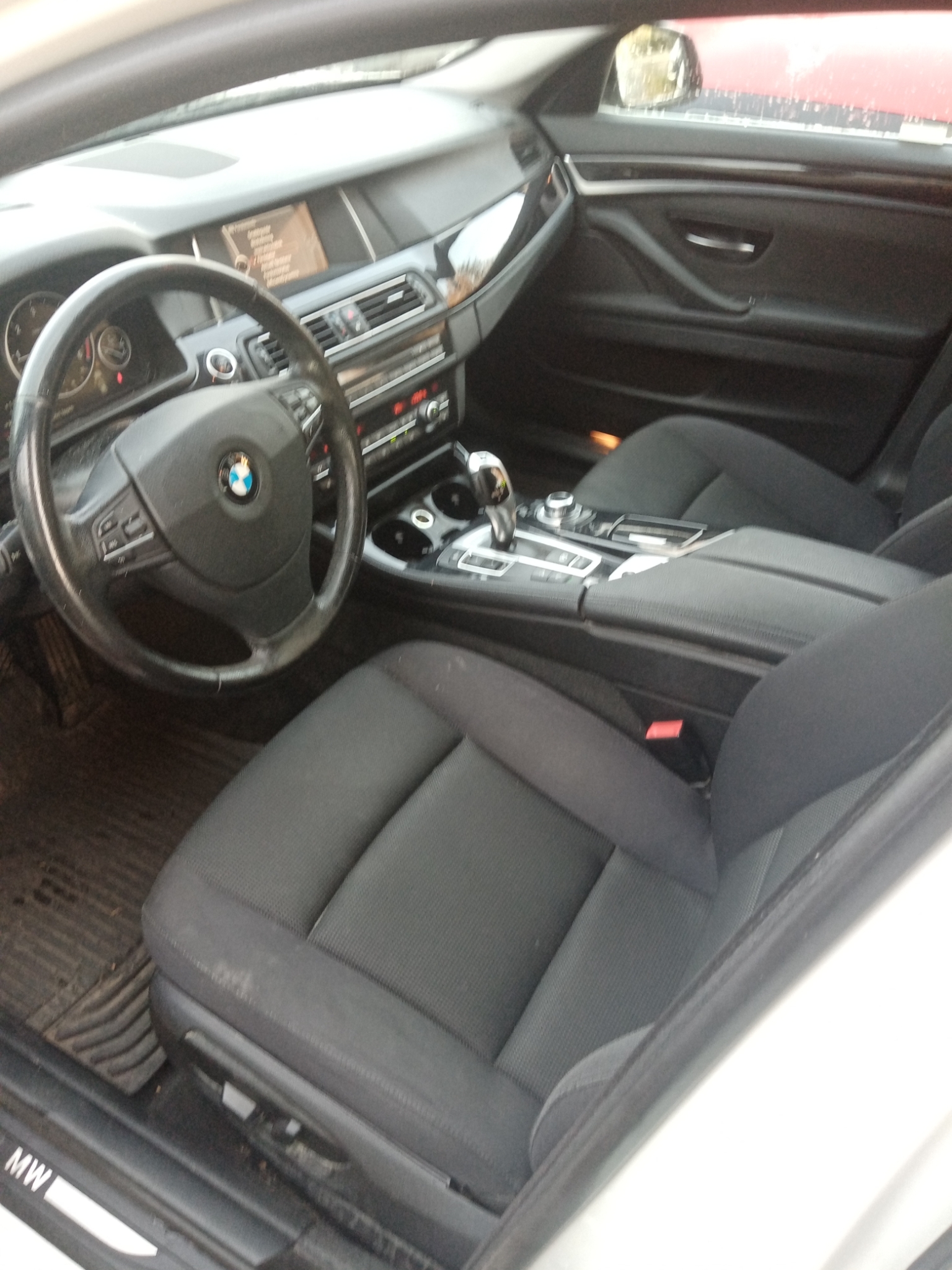 BMW 520 2014, bild 6/49