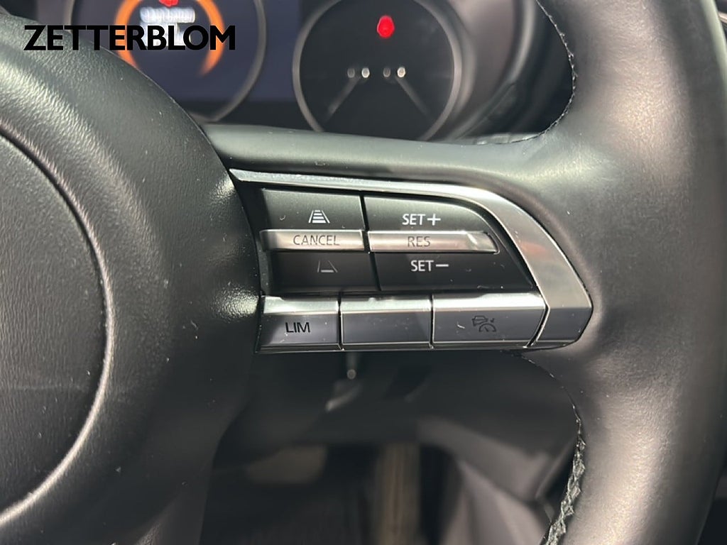 Kombi Mazda CX-30 16 av 21