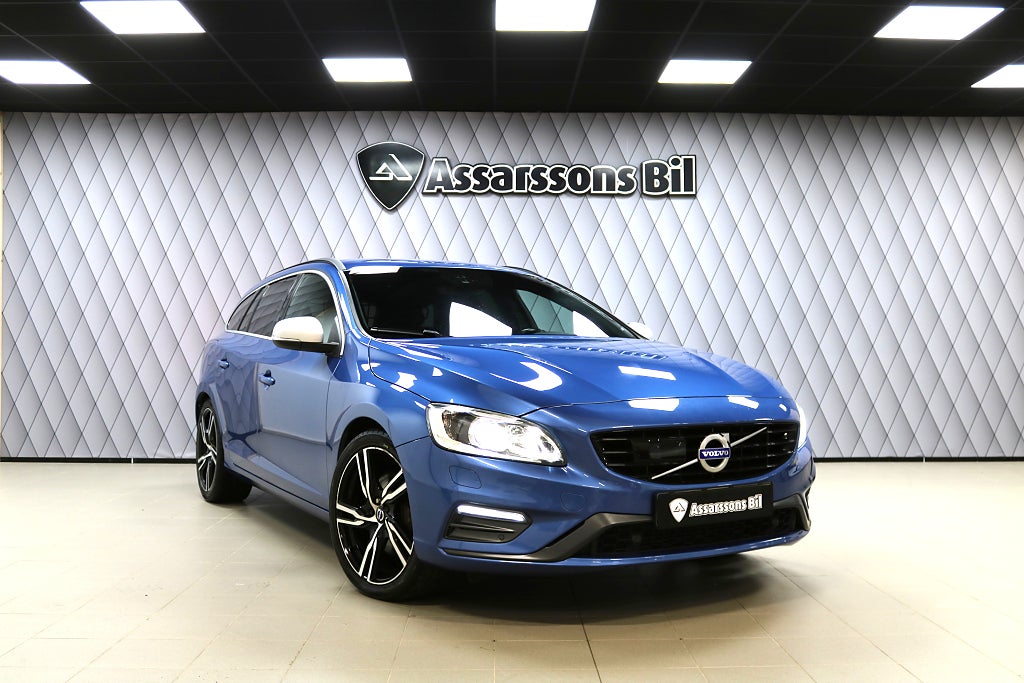 Volvo V60 D4 AWD R-Design Navi H&K Drag Euro 6