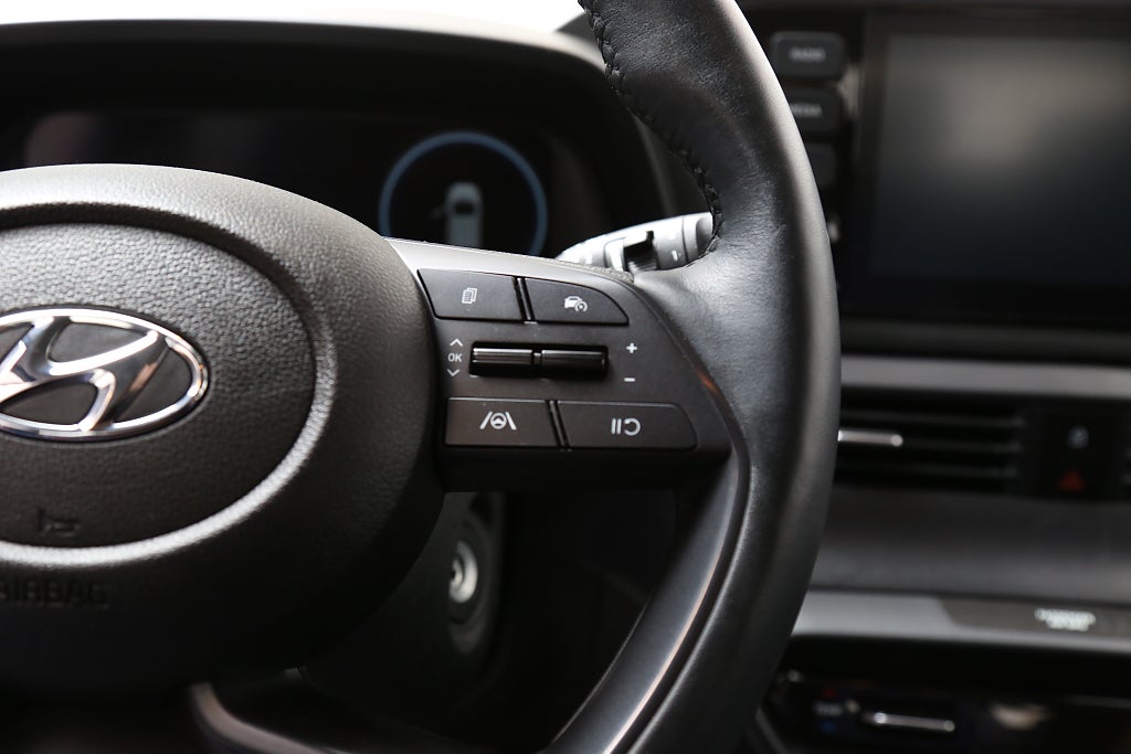 Hyundai i20 1,0 T-GDI iMT 100hk Essential CarPlay Kamera 2022