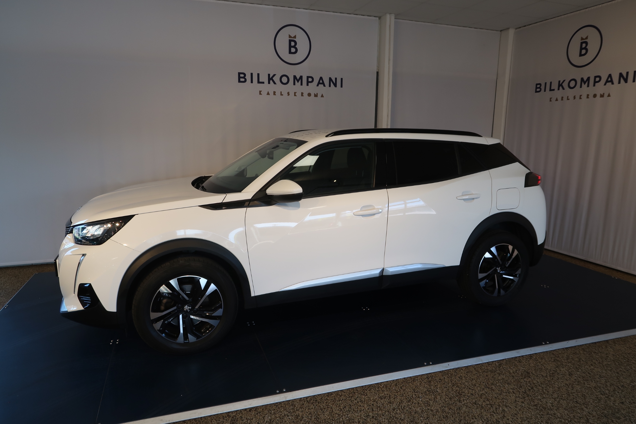 Peugeot 2008 2021, bild 2/38