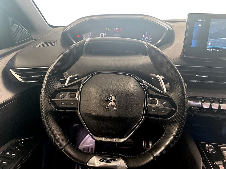 Bild på Peugeot 5008 GT 1.2 PT 130hk Aut 7-SITS 360-KAMERA CARPLAY