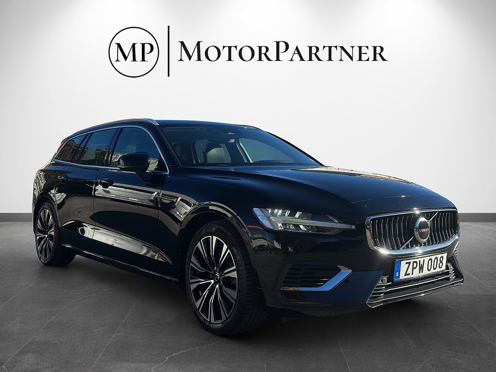 Volvo V60 Recharge T6 AWD Skinnklädsel Navi Kamera Drag BLIS H/K