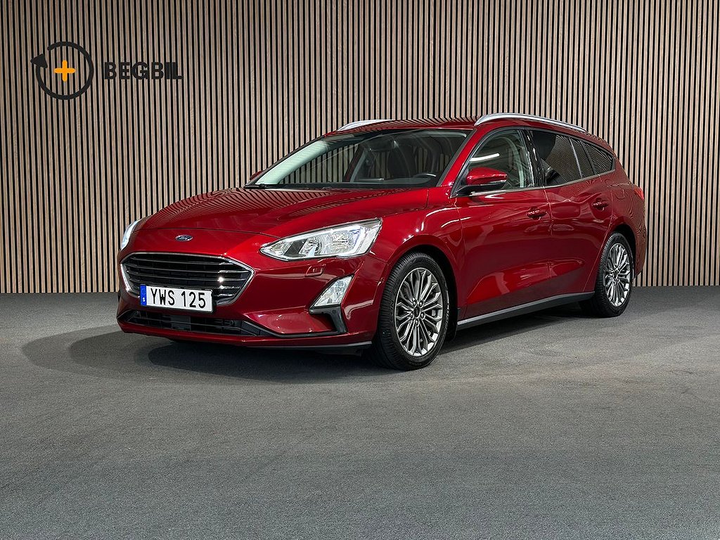 Ford Focus Kombi 1.0 EcoBoost Titanium I Backkamera I Carplay I Årskatt 360