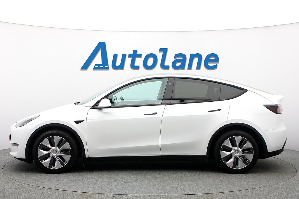 Tesla Model Y Long Range AWD, MOMS, Dragkrok, Autopilot 514hk