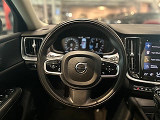 Volvo V60 Cross Country D4 AWD Aut Momentum Pro Dvärm/Kamera/Dragkrok – bild 12