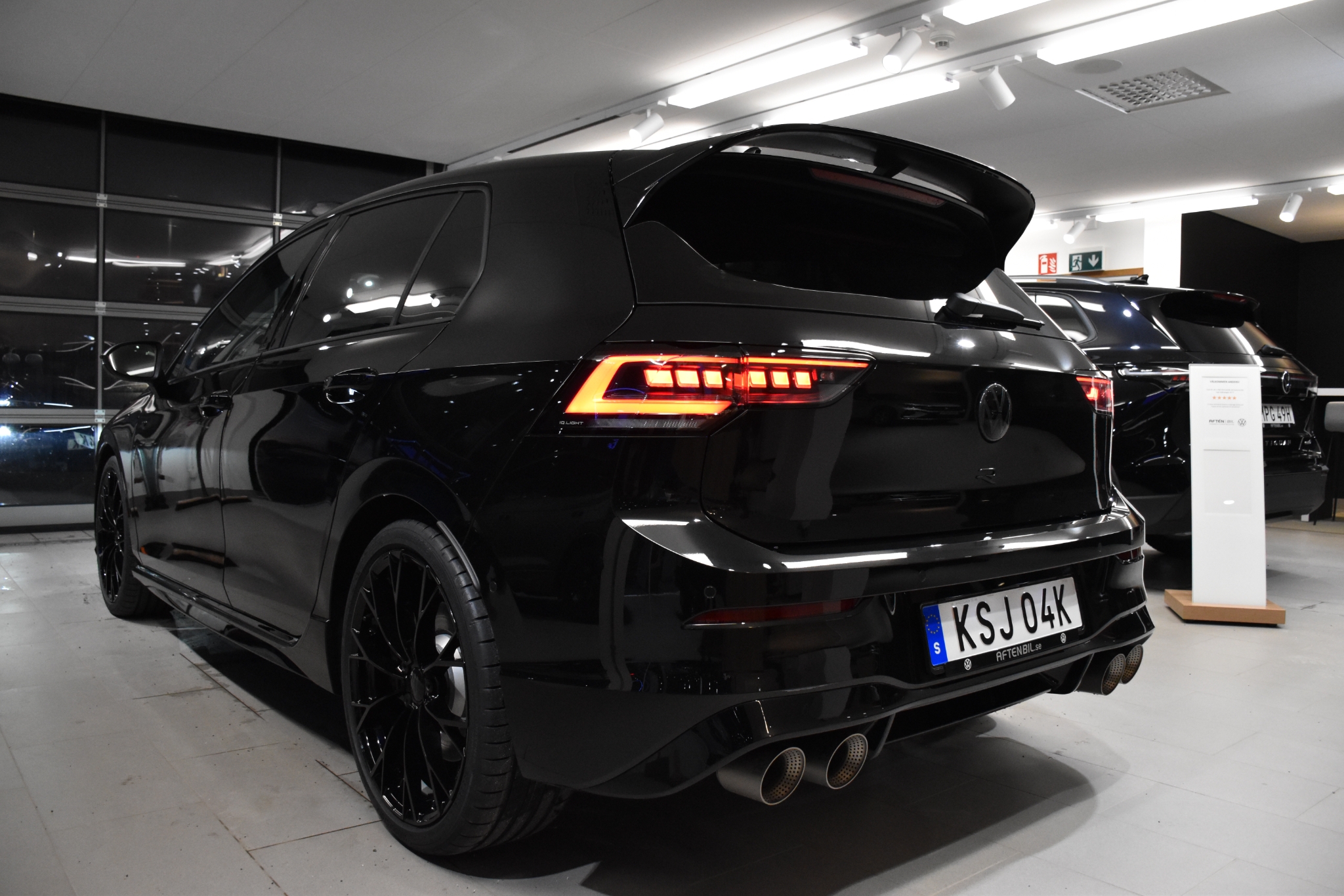 Volkswagen Golf R 333 hk 2026, bild 7/52