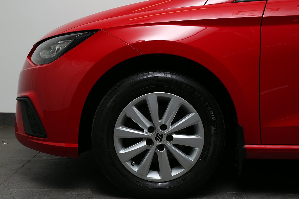 Seat Ibiza 1,0 TSI 110hk Style DSG CarPlay Dragkrok 2022