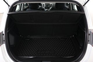 Halvkombi Hyundai ix20 10 av 22