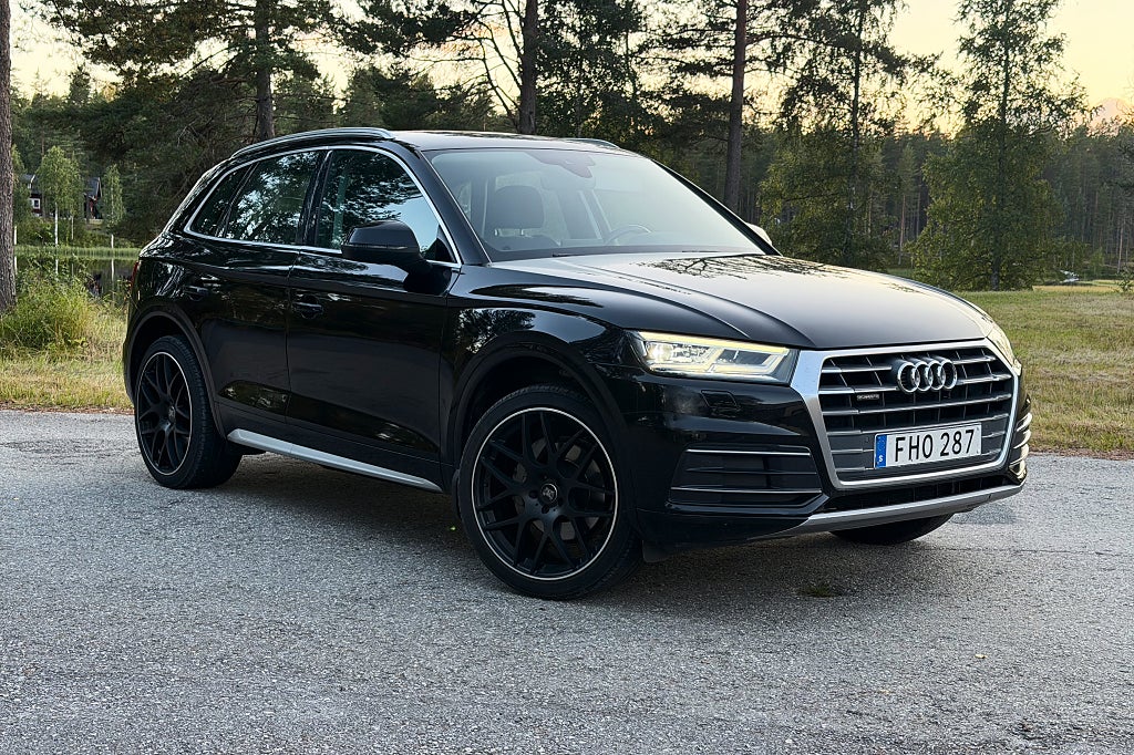 Audi Q5 40 TDI quattro S Tronic Proline|Drag|Värmare|CarPlay