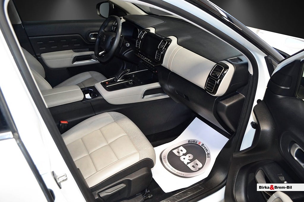 Citroen C5 Aircross 1.6 PureTech 180 EAT kamera, Läder, NAV.