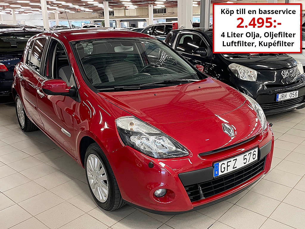 Renault Clio HalvKombi 1,2 75Hk