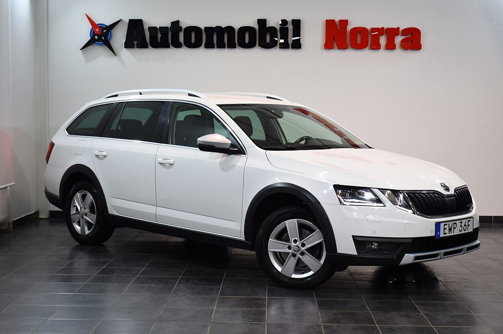 Skoda Octavia Scout 2.0 TDI SCR 4x4 Premium B-kamera/web/Navi/drag